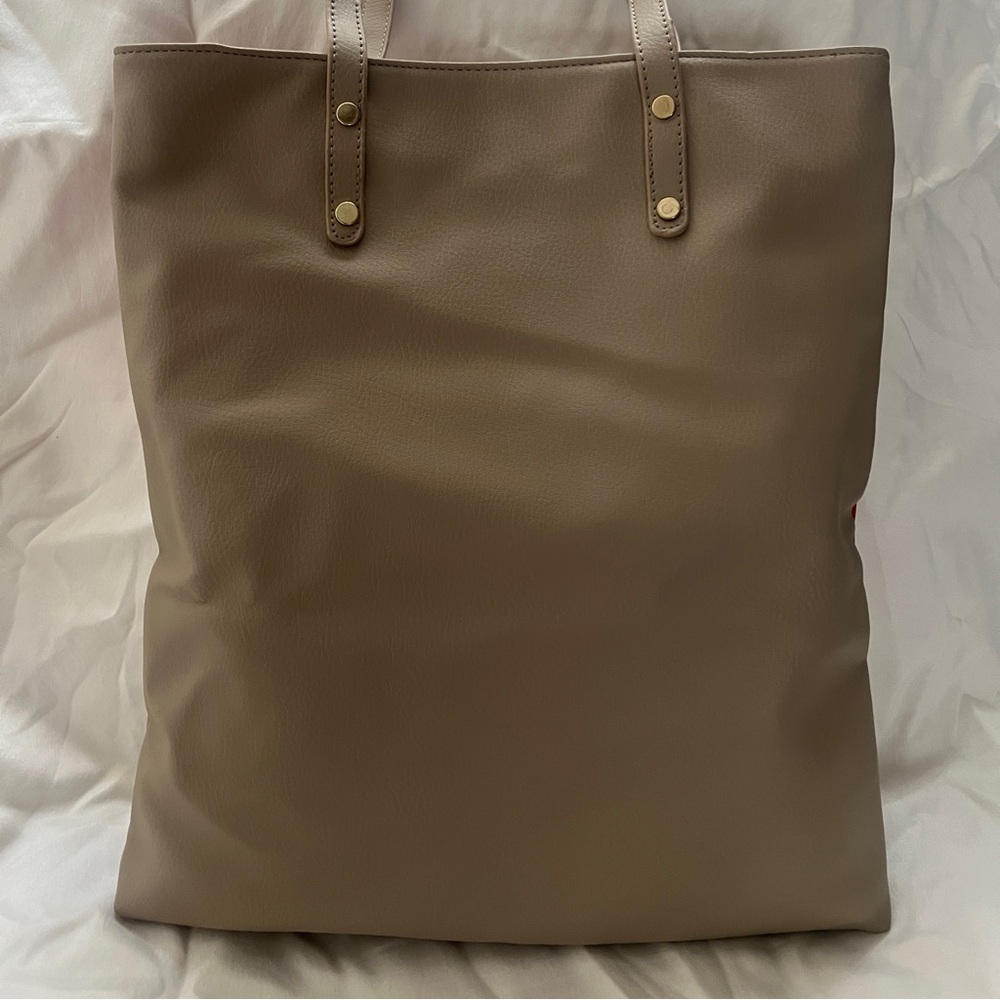 Red ❤️ Tote - Picture 4 of 5